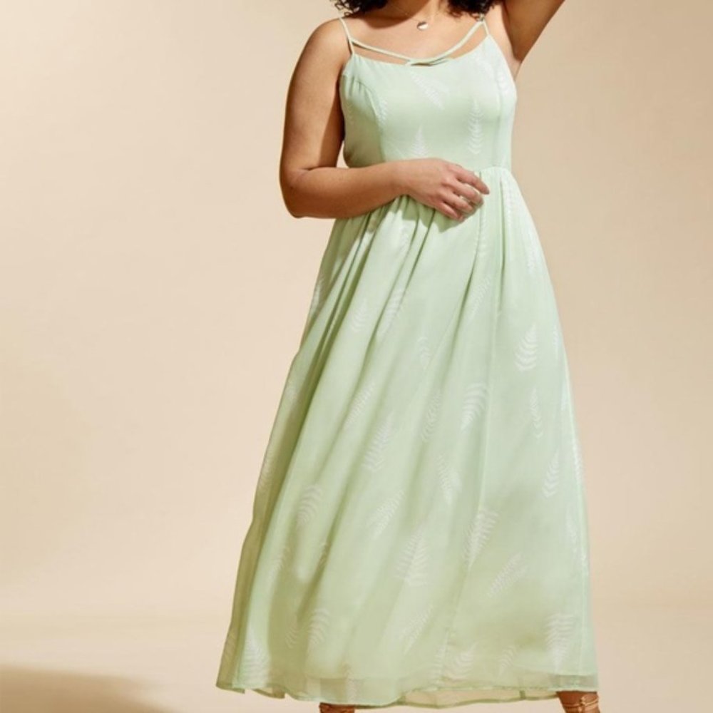 Modcloth 1X flowy dress green, white fern print lined spaghetti strap 1X (Plus)